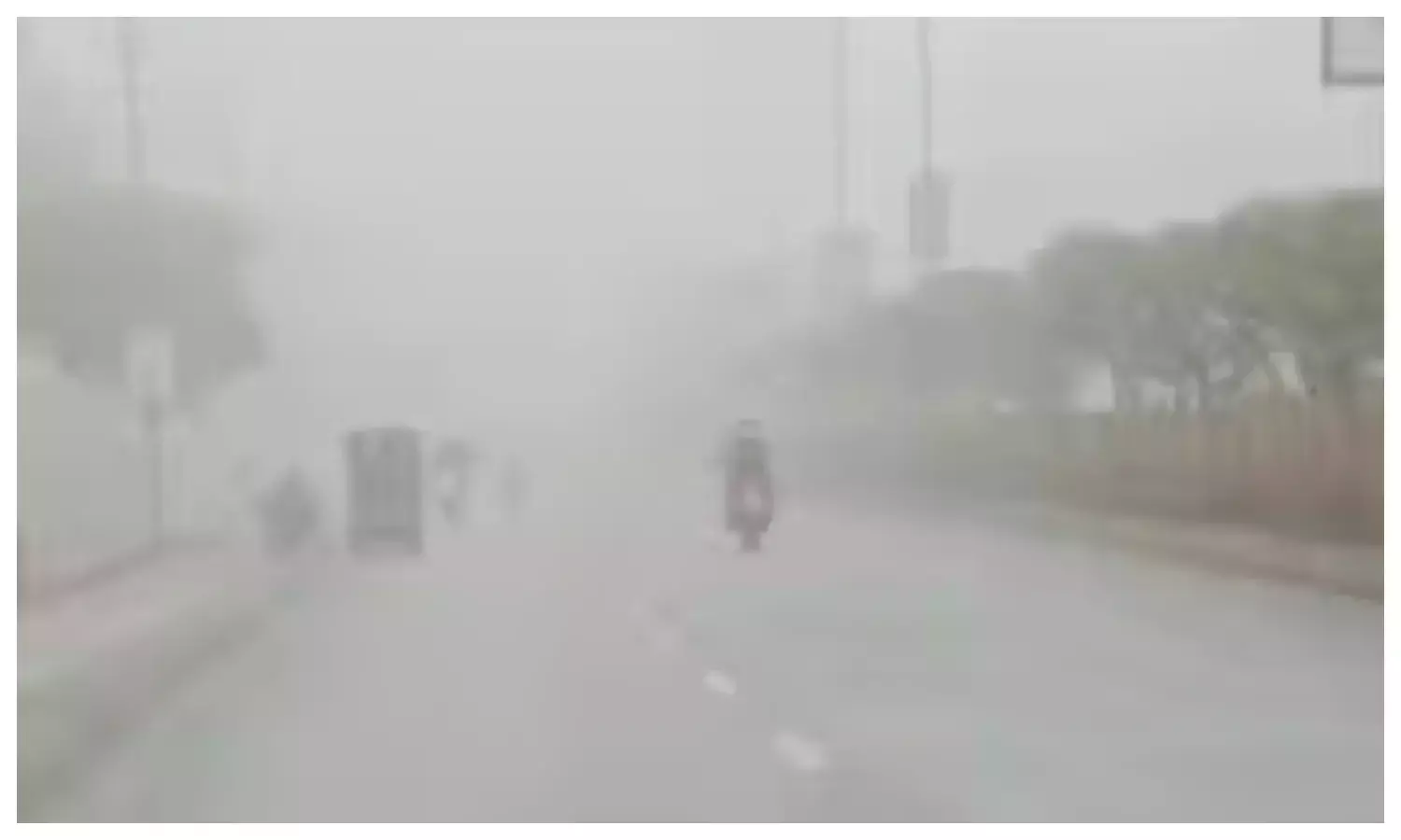 Bhopal: नौगांव और खजुराहो में तापमान रिकॉर्ड स्तर पर गिरा Bhopal: नौगांव और खजुराहो में तापमान रिकॉर्ड स्तर पर गिरा