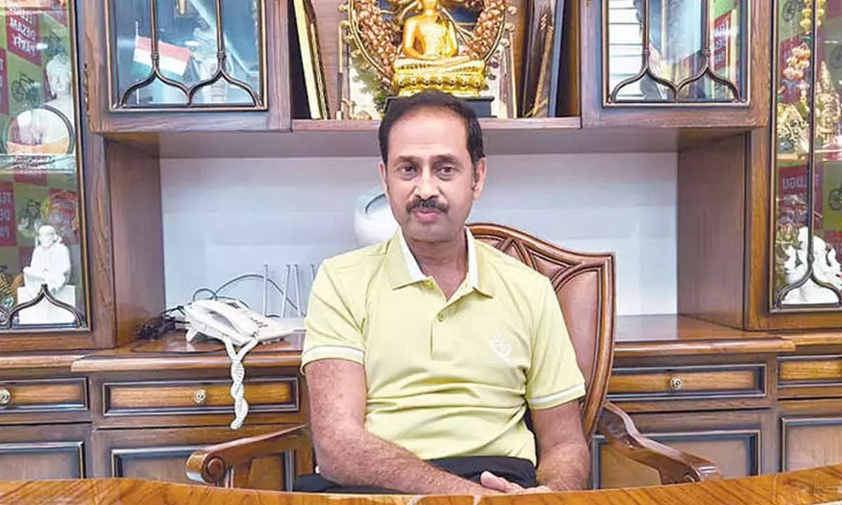 Andhra: विधायक ने गठबंधन सरकार की उपलब्धियां गिनाईं Andhra: विधायक ने गठबंधन सरकार की उपलब्धियां गिनाईं