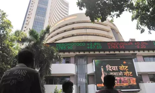 निफ्टी, सेंसेक्स मामूली बढ़त के साथ 2026 का स्वागत, ग्लोबल छुट्टियों के कारण सेशन शांत रहेगा