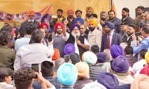 2026 की ओर देखते हुए, विद्रोही SAD की हवा निकाल सकते हैं 2026 की ओर देखते हुए, विद्रोही SAD की हवा निकाल सकते हैं