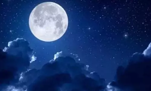 Paush Purnima 2026: पौष पूर्णिमा पर इन चीजों का दान होता है शुभ, घर में आता है धन-वैभव Paush Purnima 2026: पौष पूर्णिमा पर इन चीजों का दान होता है शुभ, घर में आता है धन-वैभव