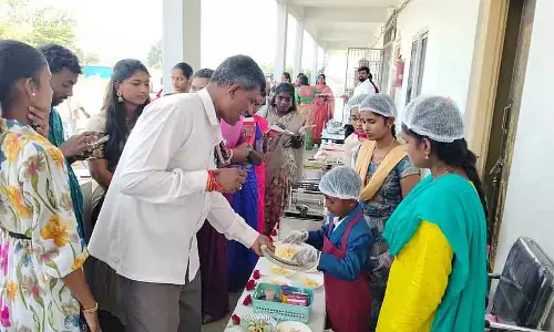 Karnataka : तवारेकेरे में बच्चों का फ़ूड मेला