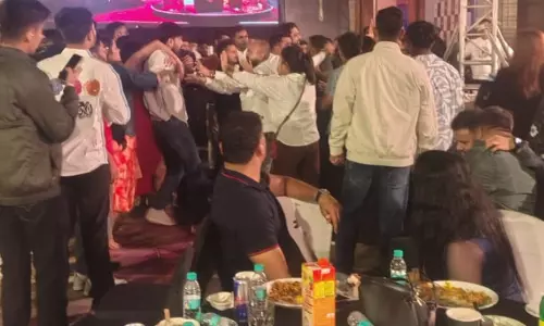 होटल कोर्टयार्ड बाय मैरियट में न्यू ईयर पार्टी में जमकर मारपीट