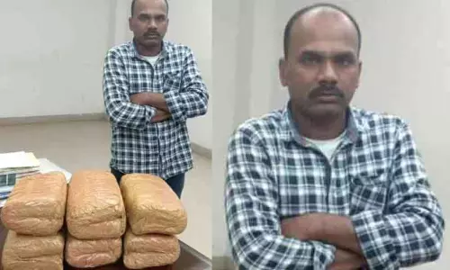 Kerala में तस्करी की कोशिश करते समय 12 किलो गांजा जब्त