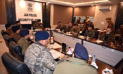 IGP सिक्योरिटी ने 2025 के दौरान सिक्योरिटी विंग के परफॉर्मेंस का रिव्यू किया IGP सिक्योरिटी ने 2025 के दौरान सिक्योरिटी विंग के परफॉर्मेंस का रिव्यू किया