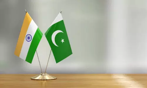 India and Pakistan ने कैदियों और न्यूक्लियर इंस्टॉलेशन की लिस्ट एक्सचेंज की India and Pakistan ने कैदियों और न्यूक्लियर इंस्टॉलेशन की लिस्ट एक्सचेंज की