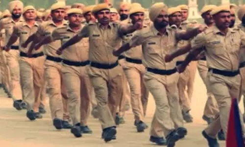 Chandigarh: हरियाणा पुलिस में शामिल होंगे हजारों नए कांस्टेबल Chandigarh: हरियाणा पुलिस में शामिल होंगे हजारों नए कांस्टेबल