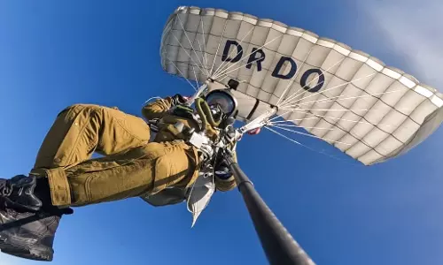 DRDO के 68वें स्थापना दिवस पर IAF और भारतीय सेना ने उसकी तारीफ़ की DRDO के 68वें स्थापना दिवस पर IAF और भारतीय सेना ने उसकी तारीफ़ की
