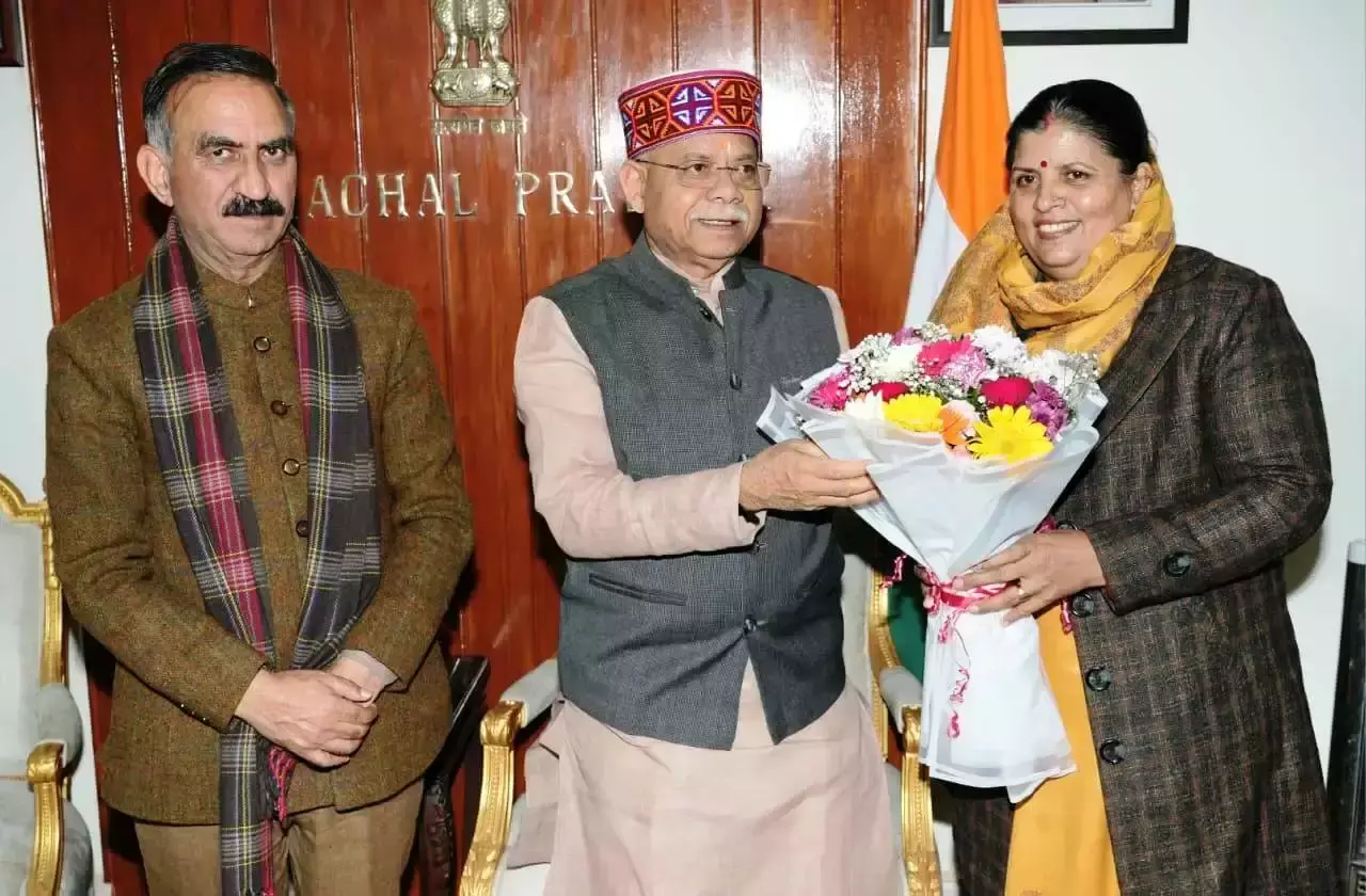 Shimla: मुख्यमंत्री ने नए साल के अवसर पर राज्यपाल को दी शुभकामनाएं