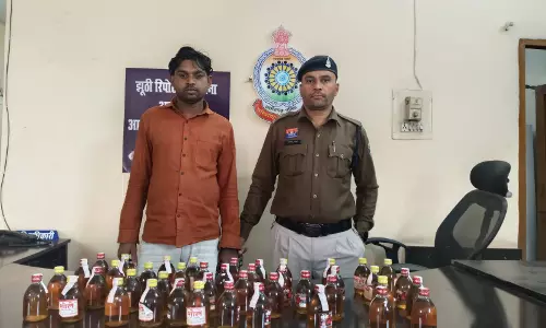 हीरानगर में शराब कोचिया गिरफ्तार