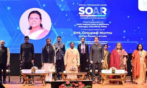 राष्ट्रपति द्रौपदी मुर्मू ने लॉन्च किया ‘स्किल द नेशन’ चैलेंज, एआई को बताया युवा भारत के लिए बड़ा अवसर राष्ट्रपति द्रौपदी मुर्मू ने लॉन्च किया ‘स्किल द नेशन’ चैलेंज, एआई को बताया युवा भारत के लिए बड़ा अवसर