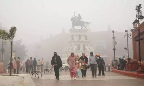 Amritsar में नए साल की पूर्व संध्या पर होटल, लॉज लगभग फुल रहे Amritsar में नए साल की पूर्व संध्या पर होटल, लॉज लगभग फुल रहे