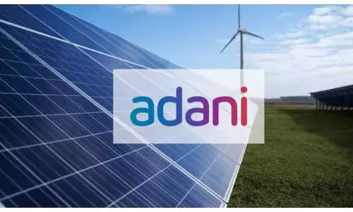 बिजली की बढ़ती मांग के बीच Adani ग्रुप का बड़ा निवेश ग्रीन एनर्जी में