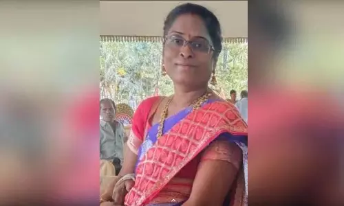 मां ने बच्चों को जहर दिया, फिर Suicide कर ली; बेटी की मौत, बेटा अस्पताल में मां ने बच्चों को जहर दिया, फिर Suicide कर ली; बेटी की मौत, बेटा अस्पताल में