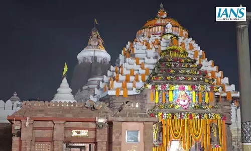 नए साल 2026 पर पुरी श्रीमंदिर में श्रद्धालुओं का सैलाब, बालागांडी तक लगी लंबी कतारें नए साल 2026 पर पुरी श्रीमंदिर में श्रद्धालुओं का सैलाब, बालागांडी तक लगी लंबी कतारें