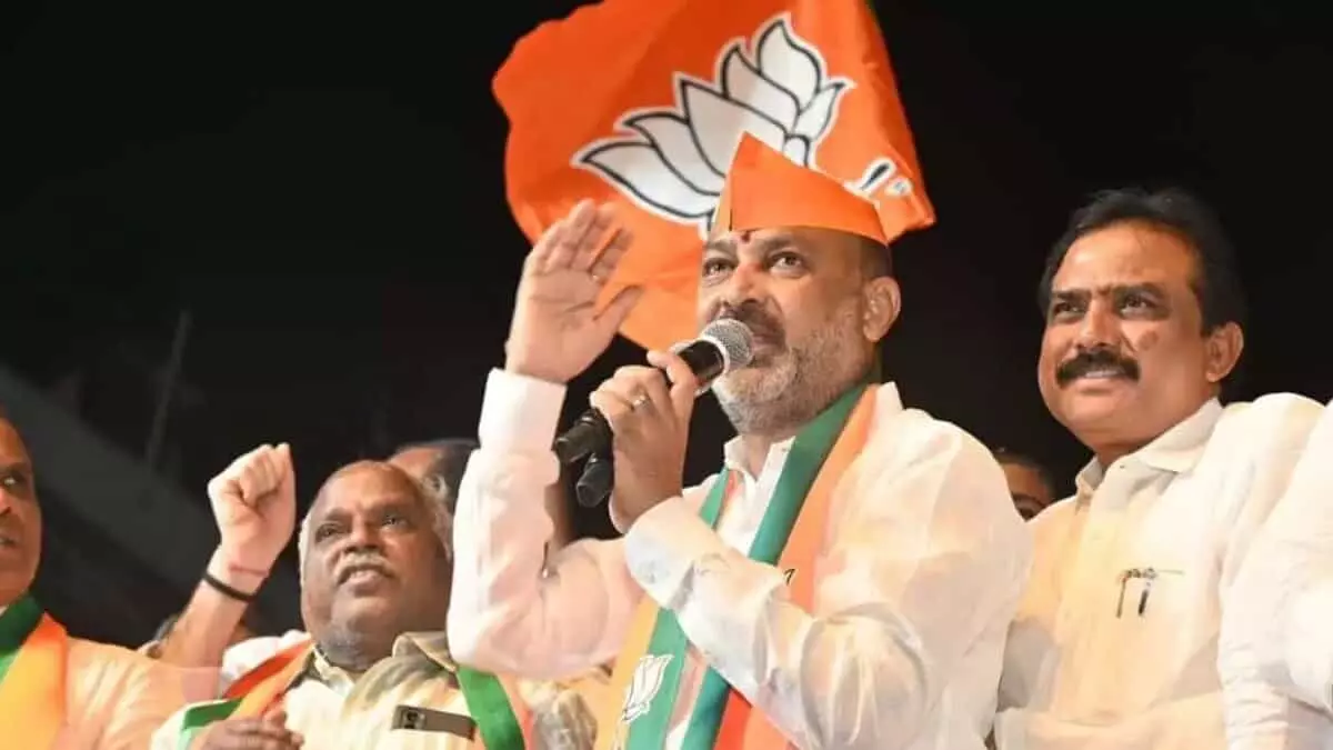 Hyderabad: विधानसभा चुनाव के बाद बीजेपी तेलंगाना और कर्नाटक जीतने पर ध्यान देगी Hyderabad: विधानसभा चुनाव के बाद बीजेपी तेलंगाना और कर्नाटक जीतने पर ध्यान देगी