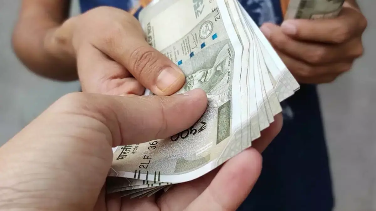 Telangana ACB: 2025 तक रिश्वत लेने के आरोप में 200 से ज़्यादा सरकारी कर्मचारी पकड़े जाएंगे Telangana ACB: 2025 तक रिश्वत लेने के आरोप में 200 से ज़्यादा सरकारी कर्मचारी पकड़े जाएंगे