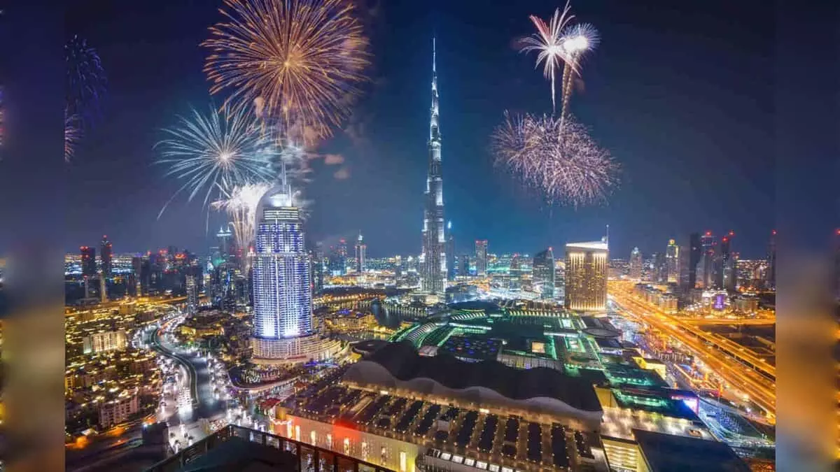 Dubai 2026: 40 स्थानों पर 48 आतिशबाजी शो की योजना बनाई गई Dubai 2026: 40 स्थानों पर 48 आतिशबाजी शो की योजना बनाई गई