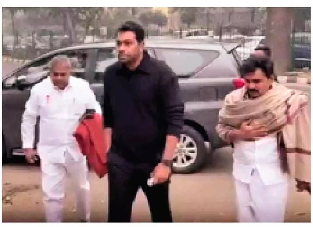 करूर भगदड़ घटना: CBI ने पोंगल के बाद विजय से पूछताछ करने का फैसला किया करूर भगदड़ घटना: CBI ने पोंगल के बाद विजय से पूछताछ करने का फैसला किया