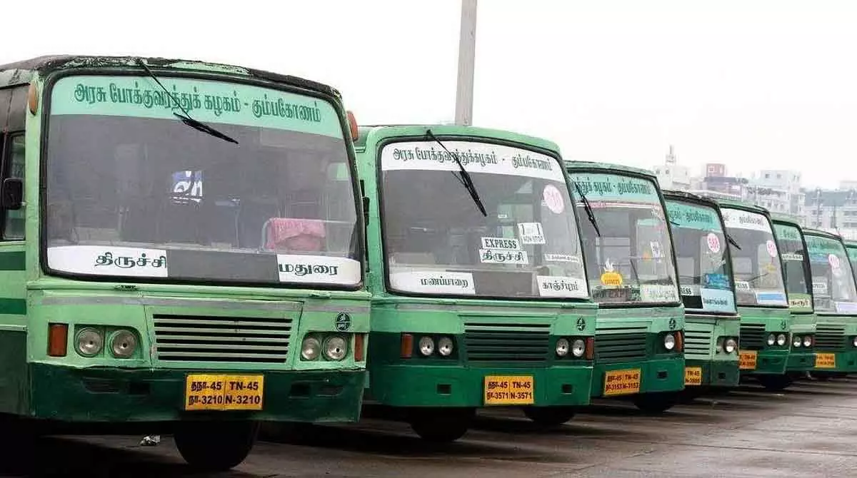 Pongal festival : 77,300 लोगों ने सरकारी बसों में बुकिंग कराई Pongal festival : 77,300 लोगों ने सरकारी बसों में बुकिंग कराई