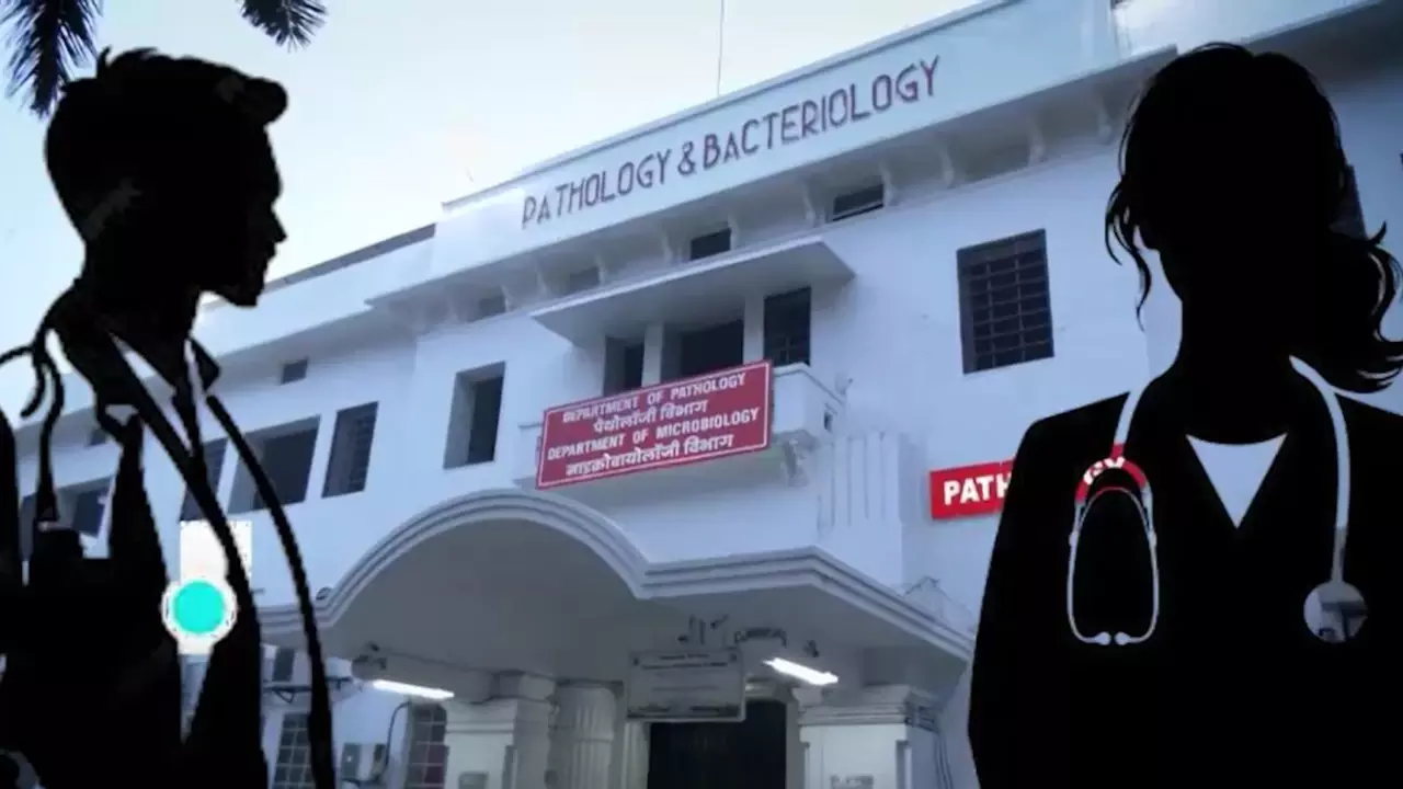 Lucknow: KGMU धर्मांतरण मामले में जांच और गिरफ्तारी का दबाव बढ़ा Lucknow: KGMU धर्मांतरण मामले में जांच और गिरफ्तारी का दबाव बढ़ा