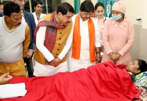 Indore: डॉ. यादव का नागरिकों को भरोसेमंद संदेश Indore: डॉ. यादव का नागरिकों को भरोसेमंद संदेश