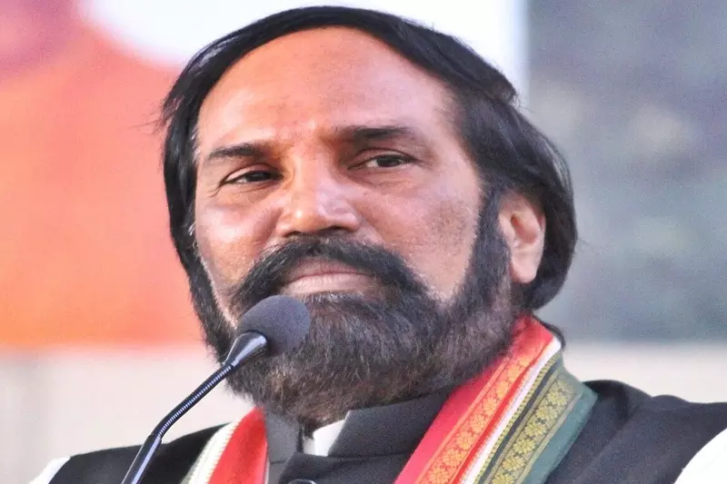 Telangana गोदावरी नदी के पानी में अपने हिस्से की रक्षा के लिए प्रतिबद्ध है: सिंचाई मंत्री Telangana गोदावरी नदी के पानी में अपने हिस्से की रक्षा के लिए प्रतिबद्ध है: सिंचाई मंत्री