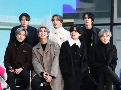 BTS फैंस के लिए खुशखबरी: 2026 में नई म्यूजिक धमाका BTS फैंस के लिए खुशखबरी: 2026 में नई म्यूजिक धमाका