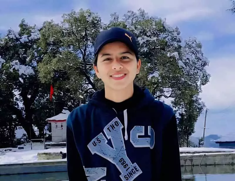 सिरमौर की लड़कियों ने HPAS परीक्षा में शानदार प्रदर्शन किया सिरमौर की लड़कियों ने HPAS परीक्षा में शानदार प्रदर्शन किया
