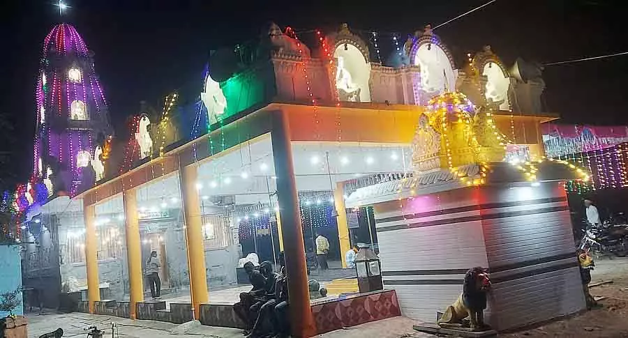 Durga देवी जात्रा टोपी का उत्सव: कुश्ती टूर्नामेंट Durga देवी जात्रा टोपी का उत्सव: कुश्ती टूर्नामेंट