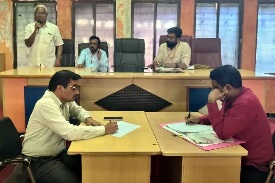 Pre-budget meeting ; पार्कों, स्ट्रीट लाइट्स को प्राथमिकता दी गई Pre-budget meeting ; पार्कों, स्ट्रीट लाइट्स को प्राथमिकता दी गई