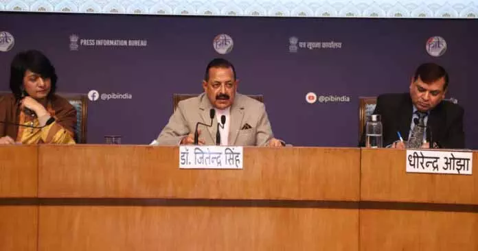 2025 में जीवन को आसान बनाने के लिए शासन सुधारों पर ध्यान केंद्रित किया जाएगा: Dr Jitendra 2025 में जीवन को आसान बनाने के लिए शासन सुधारों पर ध्यान केंद्रित किया जाएगा: Dr Jitendra