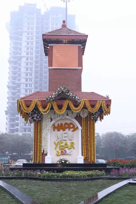 नोएडा प्राधिकरण ने विकास, निवेश और जन-कल्याण के साथ किया नए साल का भव्य स्वागत नोएडा प्राधिकरण ने विकास, निवेश और जन-कल्याण के साथ किया नए साल का भव्य स्वागत