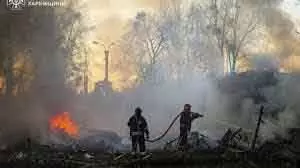 Ukraine पर रूसी ड्रोन का हमला: कई इलाकों में पावर ग्रिड तबाह, अंधेरे में डूबे घर Ukraine पर रूसी ड्रोन का हमला: कई इलाकों में पावर ग्रिड तबाह, अंधेरे में डूबे घर