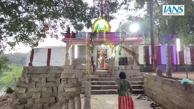 थिक्कुरिची महादेवर मंदिर में मार्गज़ी तिरुवथिराई उत्सव पर विशेष प्रदोषम अनुष्ठान थिक्कुरिची महादेवर मंदिर में मार्गज़ी तिरुवथिराई उत्सव पर विशेष प्रदोषम अनुष्ठान