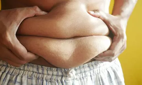 Health: पेट की चर्बी होगी गायब, सुबह खाली पेट पिएं ये बेहद खास ड्रिंक Health: पेट की चर्बी होगी गायब, सुबह खाली पेट पिएं ये बेहद खास ड्रिंक