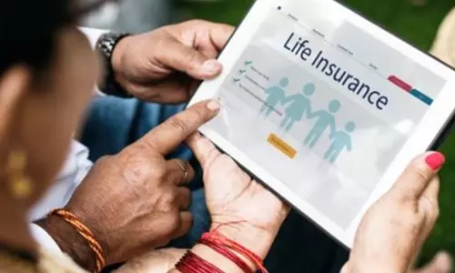 हर किसी के पास लाइफ इंश्योरेंस प्लान क्यों होना चाहिए: मुख्य फायदे और समय?