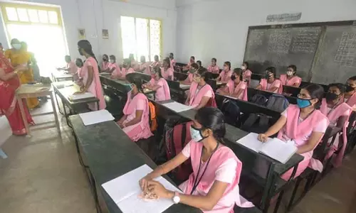 5 जनवरी को स्कूल फिर से खुलेंगे: Education Department के निर्देश 5 जनवरी को स्कूल फिर से खुलेंगे: Education Department के निर्देश