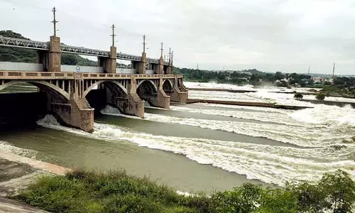 Mettur डैम में पानी का बहाव घटकर 384 cubic feet रह गया Mettur डैम में पानी का बहाव घटकर 384 cubic feet रह गया