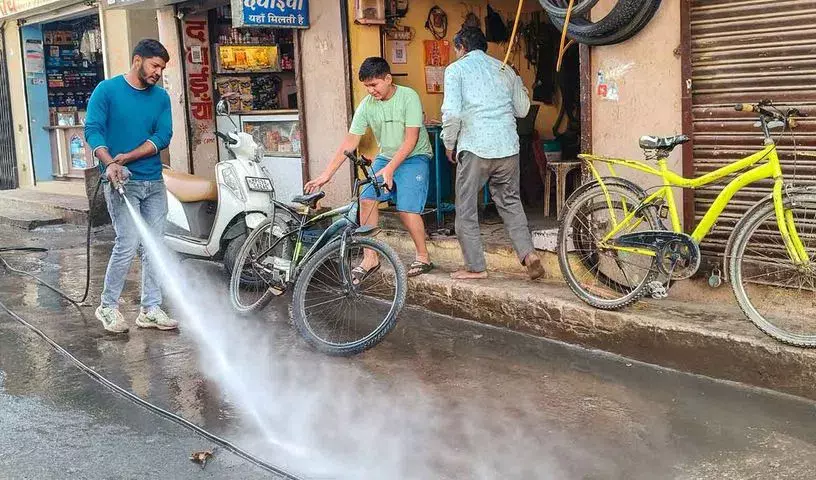 Indore: लैब टेस्ट से पता चला है कि इंदौर में डायरिया फैलने का कारण दूषित पीने का पानी