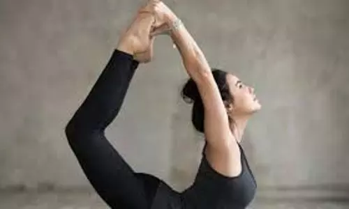 Yoga:इन आसनों के नियमित अभ्यास से मिलेगी मासिक धर्म के दौरान होने वाली समस्याओं से राहत Yoga:इन आसनों के नियमित अभ्यास से मिलेगी मासिक धर्म के दौरान होने वाली समस्याओं से राहत