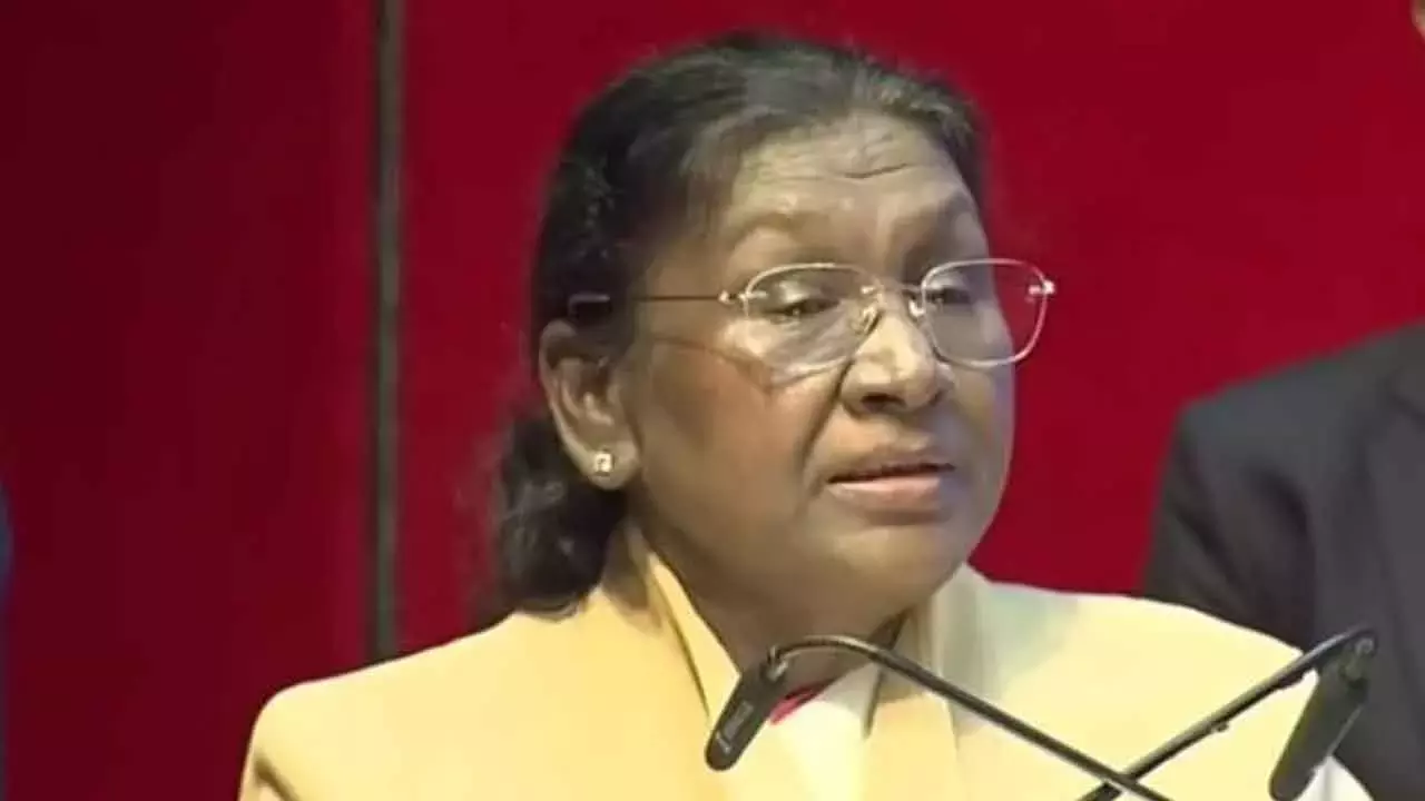 India: राष्ट्रपति मुर्मू ने AI स्किलिंग चैलेंज लॉन्च किया