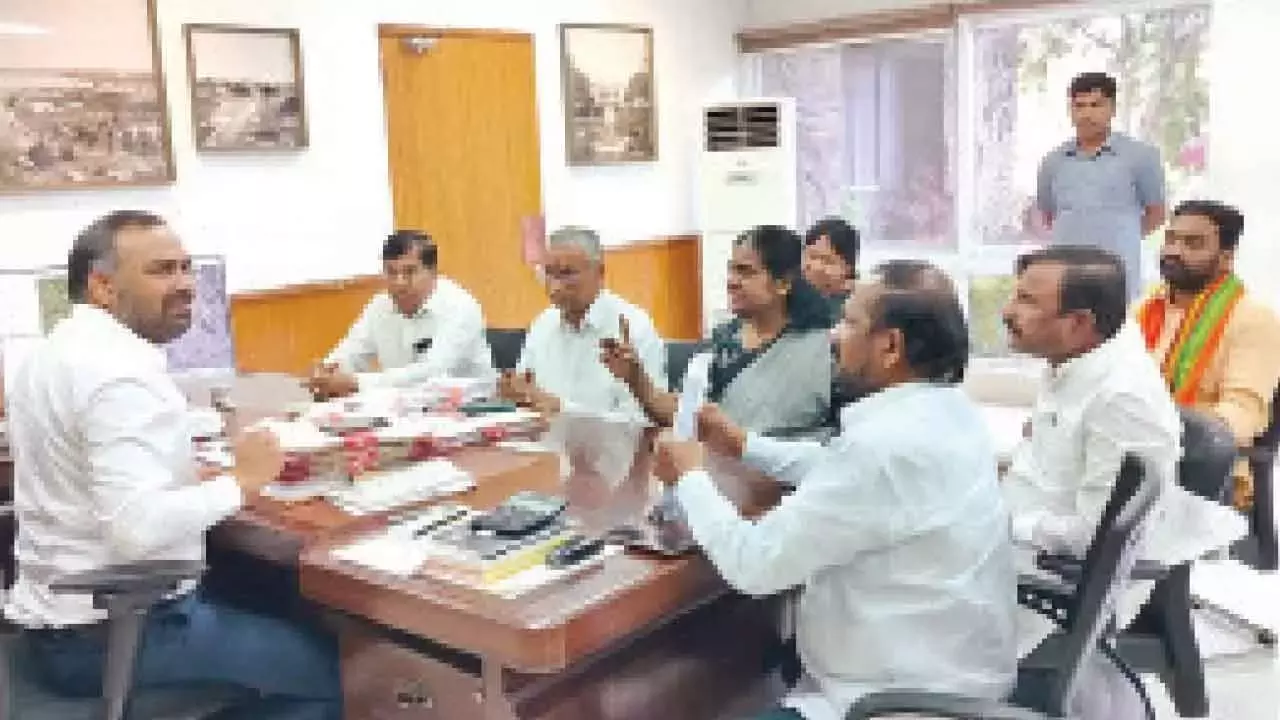 Telangana: भाजपा ने जीएचएमसी विस्तार का कड़ा विरोध किया