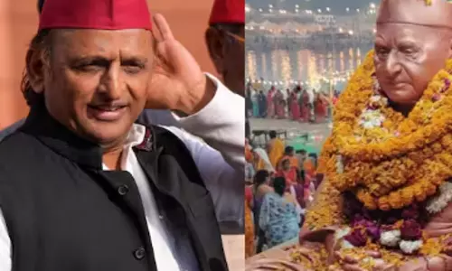 Prayagraj: योगी सरकार पर विपक्ष का आरोप, माघ मेले में प्रतिमा बदलने का मामला Prayagraj: योगी सरकार पर विपक्ष का आरोप, माघ मेले में प्रतिमा बदलने का मामला