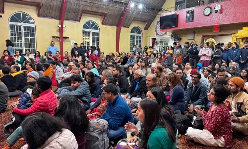 Bay Area के भक्तों ने अयोध्या में राम मंदिर के मील के पत्थर को चिह्नित किया Bay Area के भक्तों ने अयोध्या में राम मंदिर के मील के पत्थर को चिह्नित किया
