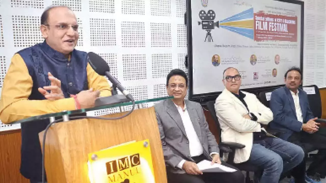 IMC–MANUU में बाल फिल्म महोत्सव का उद्घाटन IMC–MANUU में बाल फिल्म महोत्सव का उद्घाटन
