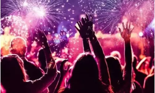 Jammu: पवन शर्मा ने नव वर्ष 2026 के मौके पर दी शुभकामनाओं की सौगात Jammu: पवन शर्मा ने नव वर्ष 2026 के मौके पर दी शुभकामनाओं की सौगात