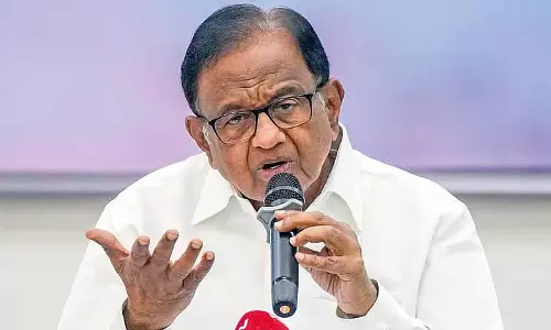 Tamil Nadu की कर्ज आधारित रेटिंग अदूरदर्शी, कांग्रेस नेता के दावों पर पीसी ने प्रतिक्रिया दी Tamil Nadu की कर्ज आधारित रेटिंग अदूरदर्शी, कांग्रेस नेता के दावों पर पीसी ने प्रतिक्रिया दी