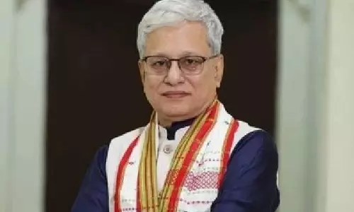 Telangana के राज्यपाल ने लोक भवन में नए साल का जश्न मनाया Telangana के राज्यपाल ने लोक भवन में नए साल का जश्न मनाया