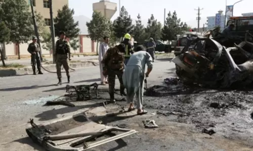 Afghanistan: फरयाब में कोर्ट की बिल्डिंग में धमाका हुआ Afghanistan: फरयाब में कोर्ट की बिल्डिंग में धमाका हुआ